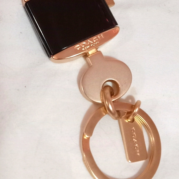 Coach Lock & Key Bagcharm/Keychain - Picture 2 of 12